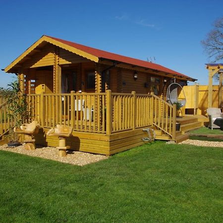 Balmoral Studio Lodge Ellesmere Kültér fotó