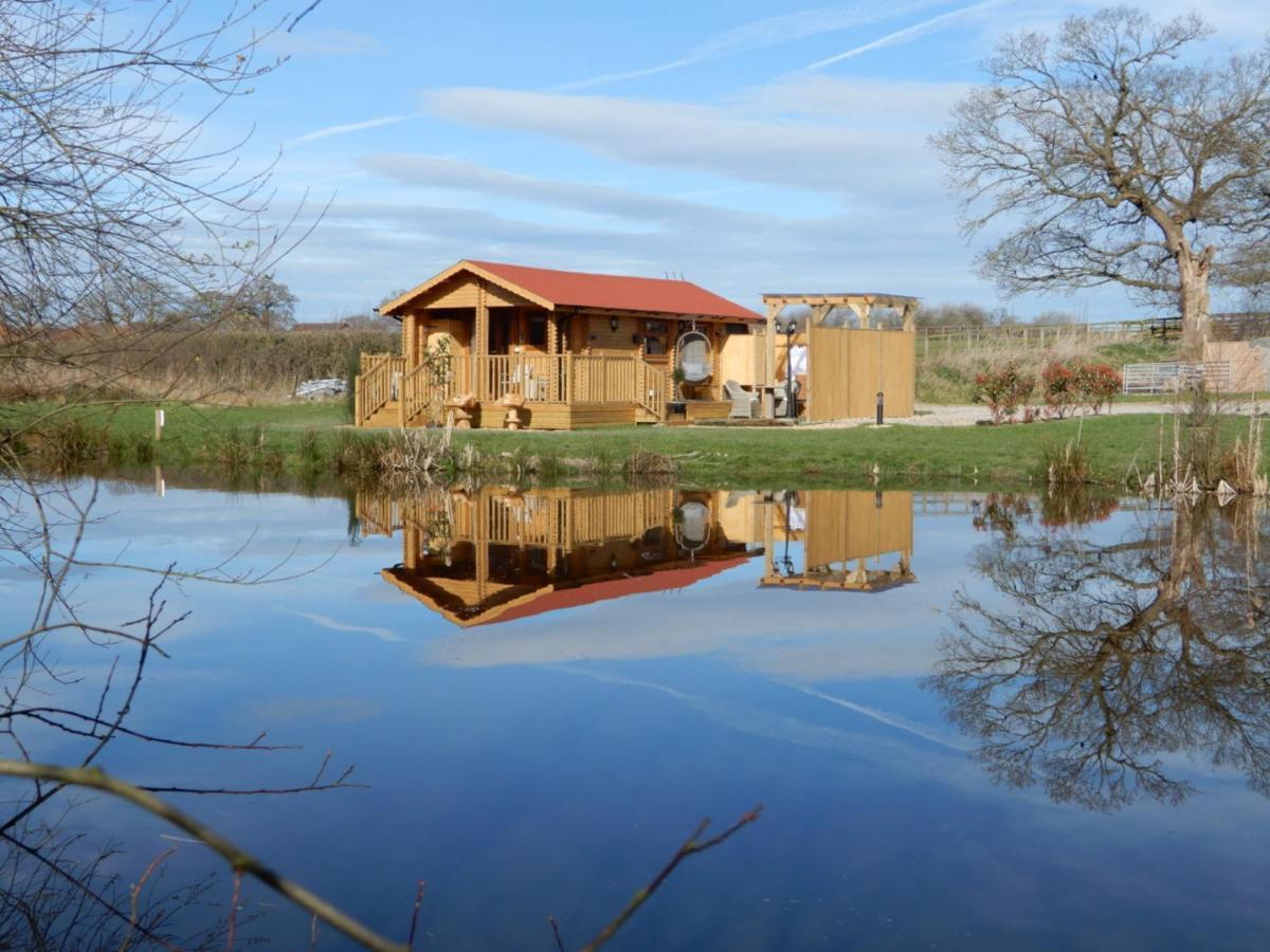 Balmoral Studio Lodge Ellesmere Kültér fotó